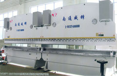 WC67Y-800T/8000系列雙機(jī)聯(lián)動(dòng)液壓板料折彎?rùn)C(jī)
